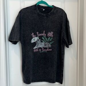 Vintage Style Black‎ Graphic Tee with Tiger Design